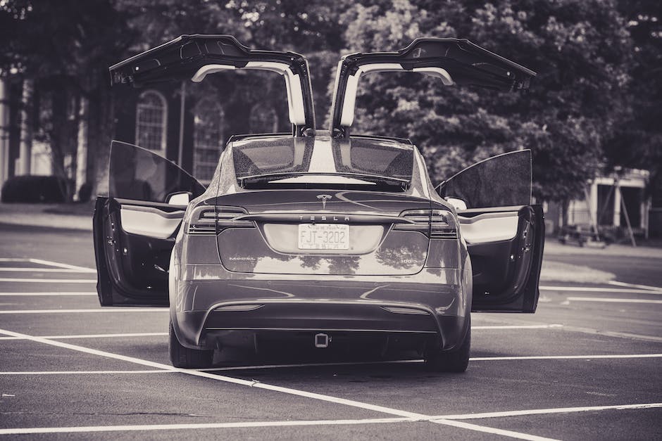 Image of a Tesla Model Y car